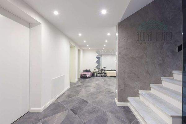 Fitnessraum/ Wohnzimmer (KG)