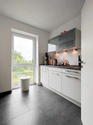 Büro_1OG_Küche-Sozialraum