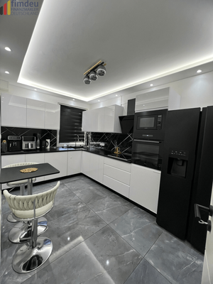 Moderne Einbauküche