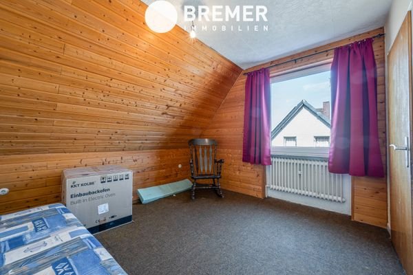 Zimmer 2 OG