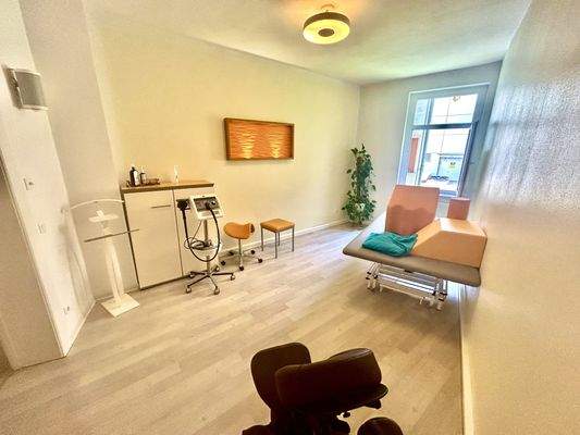 Behandlungsraum EG