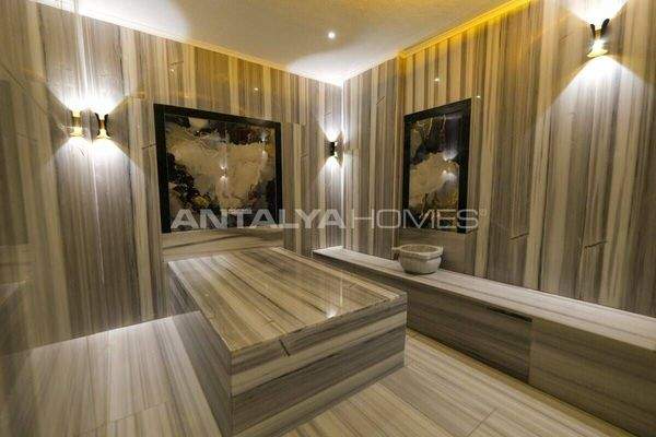 Modern Properties within a Complex Near Beach in Mahmutlar, Alanya