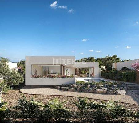 Luxury Detached Villas with Private Pools in Las Colinas Orihuela