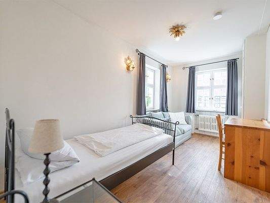 Marktplatz 15: Zimmer