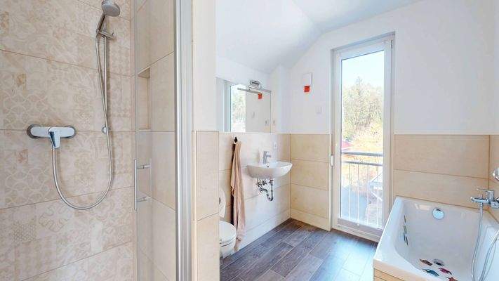 Duschbad im Obergeschoss