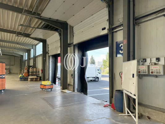 Innenansicht Andienung - JLL