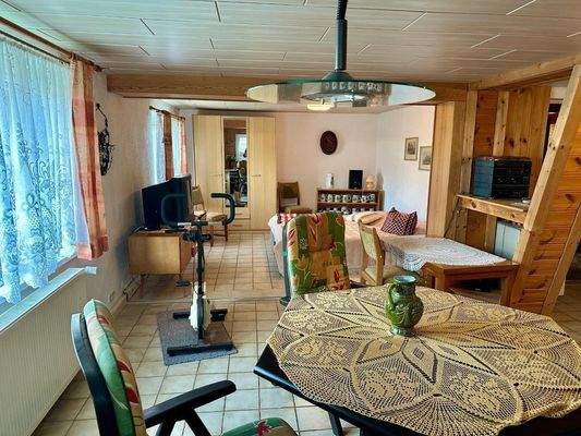 Keller Küche und Wohnbereich (2)