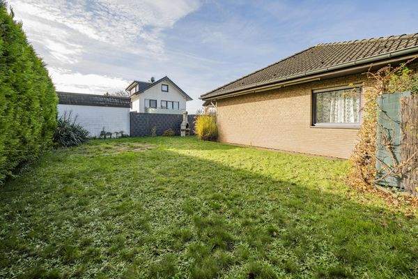 Schöner großer Garten