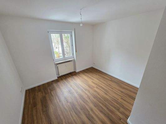 Helles Kinder-/Arbeitszimmer