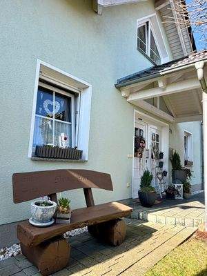 Straßenansicht / Eingangsbereich