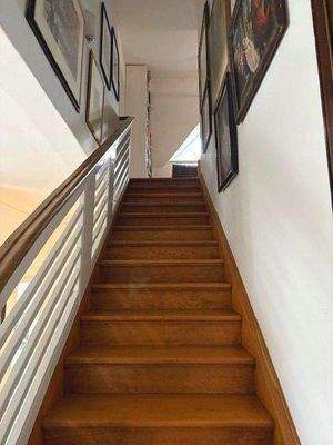 Treppe zum Dachgeschoss