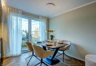 Essen (Beispiel Möblierung)