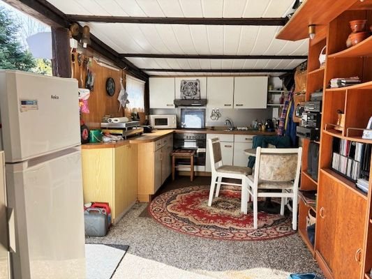 Gartenhaus_innen.jpg