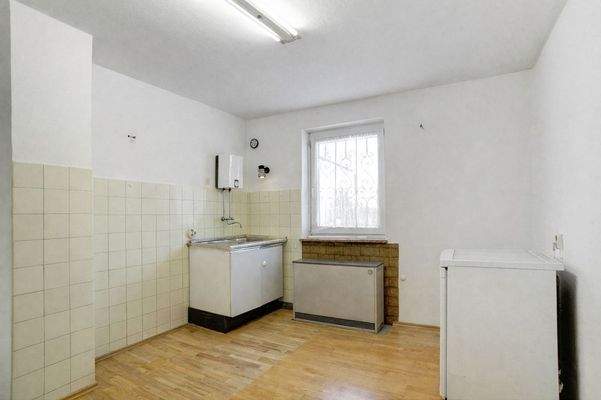 Küche mit Essbereich