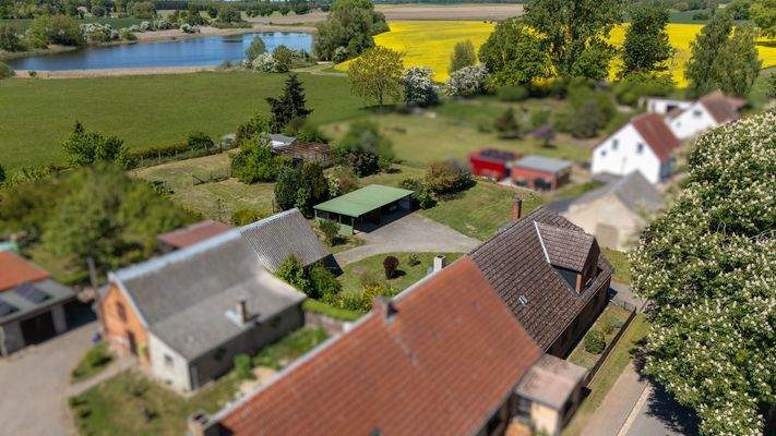 Grundstück in Seenähe