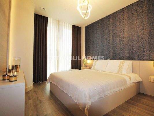 Centrally Located Flats in a Complex with Security in Kagithane