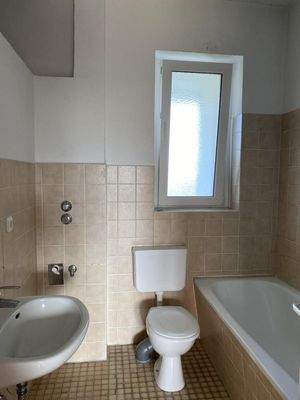 EB61E547-8B8A-48A7-8A95-5A219AD0120E