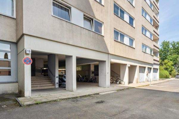 backbone_510514-A_007_WEB