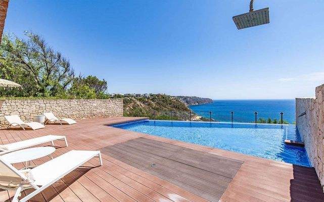 Salzwasser-Infinity-Pool