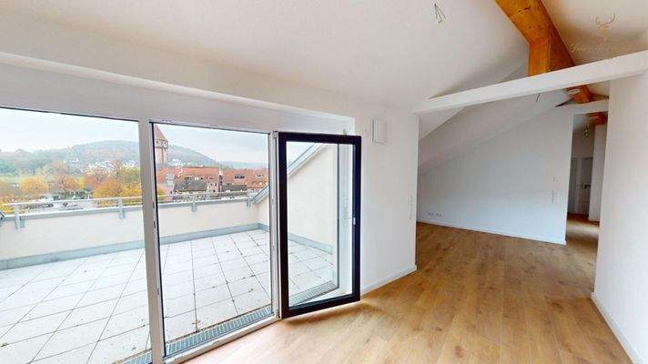 Esszimmer mit Blick auf Wertheim