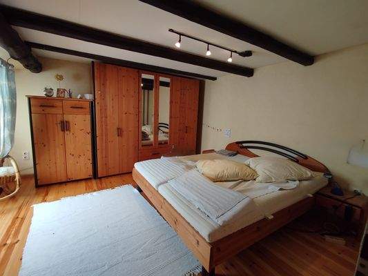 Schlafzimmer Anbau DG.jpg