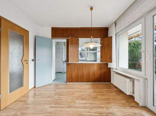 Esszimmer zur Küche  