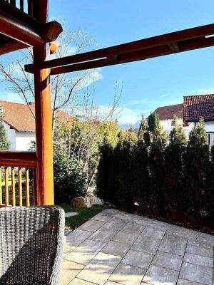 Terrasse mit Bergblick