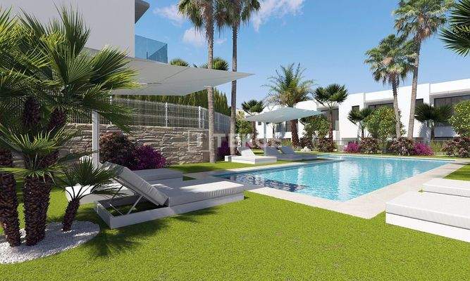 Elegant 3-Bed Villas in Finestrat with Communal Pool & Garden