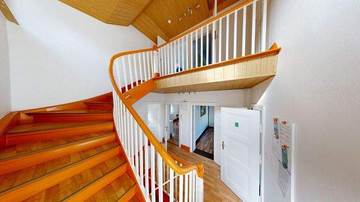 Treppenaufgang DG (HH 1)