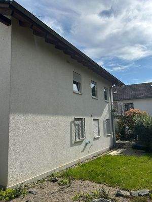 3 Fenster zum Garten in der Küche und im Wohnzimmer