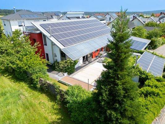 VON POLL IMMOBILIEN VS