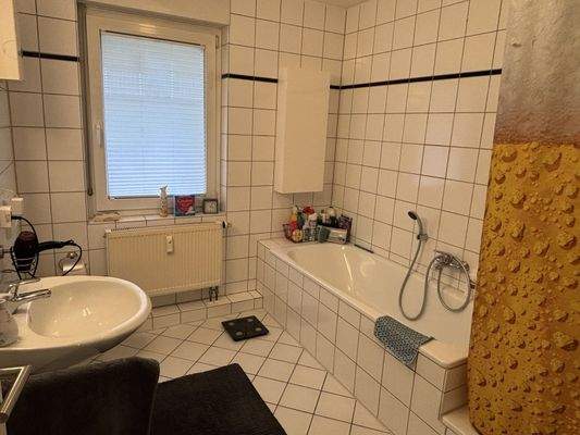 Badezimmer im Erdgeschoss