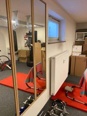 KG gr. Kellerraum (als Fitnessraum)