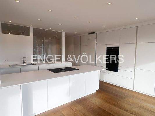 Hochwertige Einbauküche