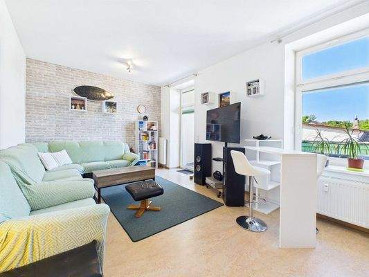 Zentrale Eigentumswohnung in Schwalbach-Elm - Wohnküche