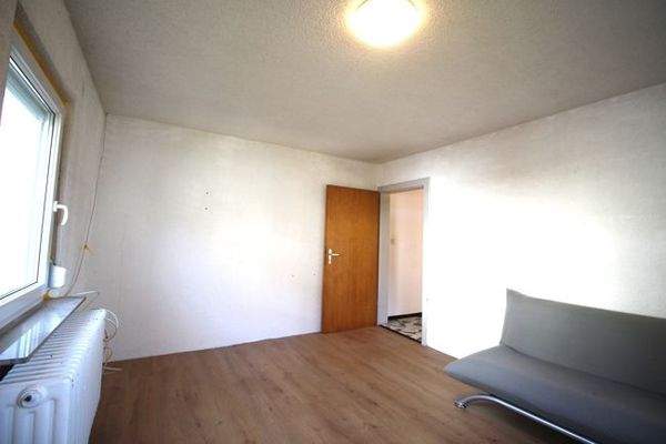 Schlafzimmer 1/ Heimbüro