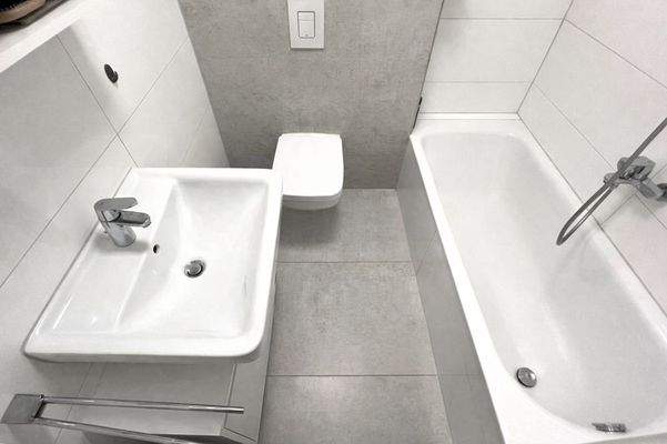 Badezimmer (Innenliegend)