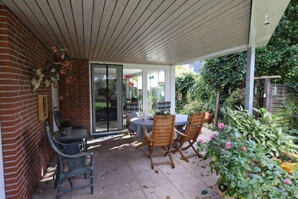 Überdachte Terrasse