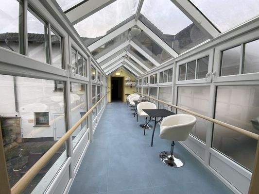 Verbindungsgang beider Häuser