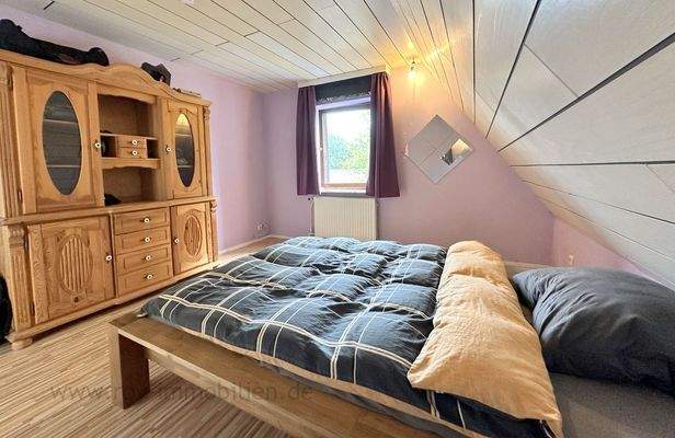 2. Schlafzimmer OG-Wohnung