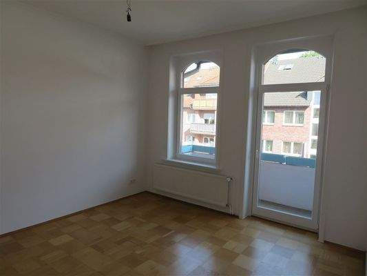 Zimmer 1 mit Balkon