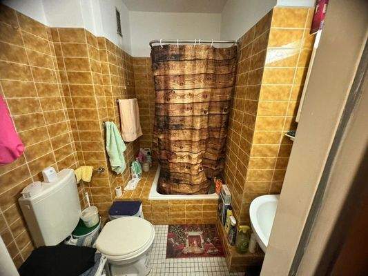 Duschbad/WC (innenliegend)