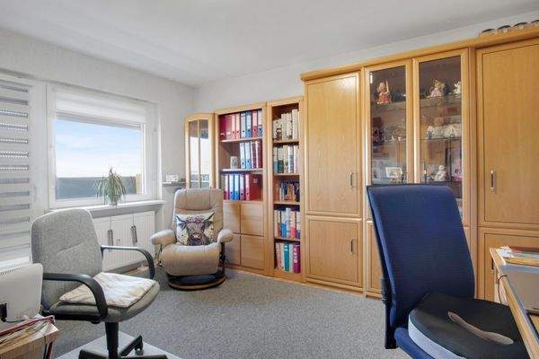 Kinderzimmer/Arbeitszimmer