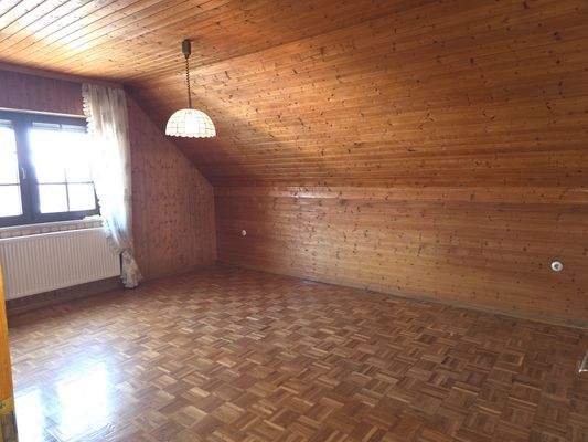 Schlafzimmer 2 DG.jpg