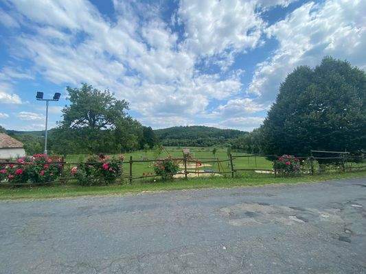 353640168_495060039476560_1140116445085313303_n.jp