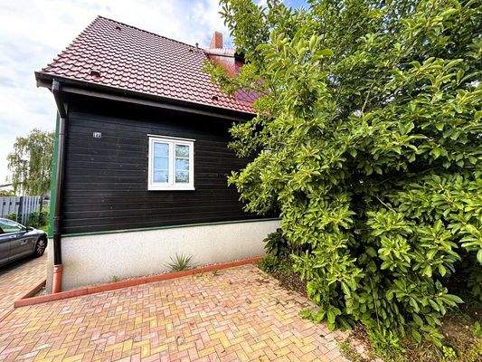 Stellplatz vor dem Haus