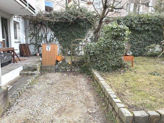 Stellplatz neben Terrasse