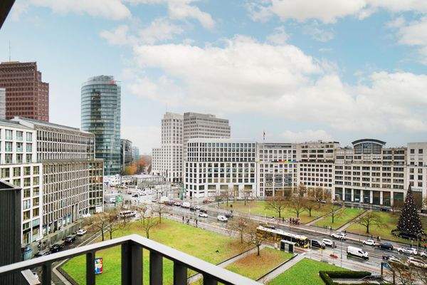 Blick vom Balkon auf den Leipziger Platz