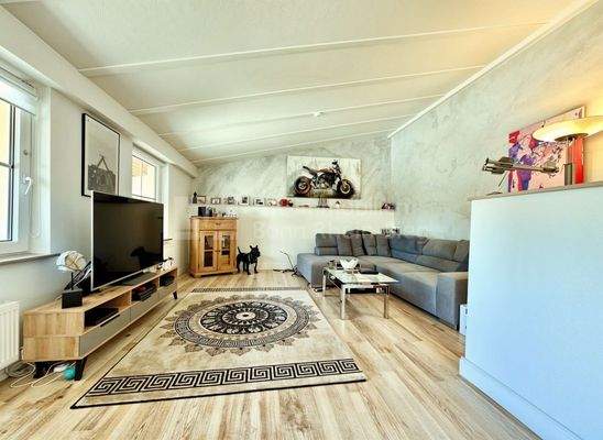 Wohnzimmer OG - (KI generiert)