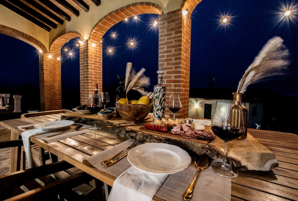 Villa-Prata-Terrasse-Abendlicht